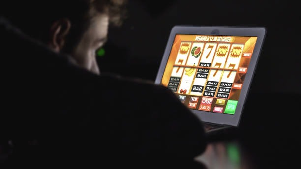 olbwin platform interface showing sports betting, live casino, and slots